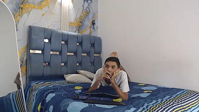 BEAUTY BOYS1 online show from 03.31.26