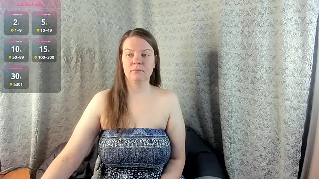 MiaLores online show from 02.08.26