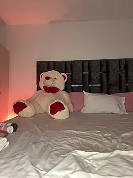 Bella-kim- online show from 02.12.26