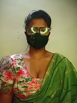 Snapshot of Mohini_Josh069 chatting on 06.23.26 Mohini Josh069 online show from 06.23.26