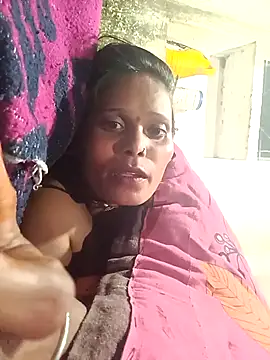 cute diya 12 online show from 11.14.25