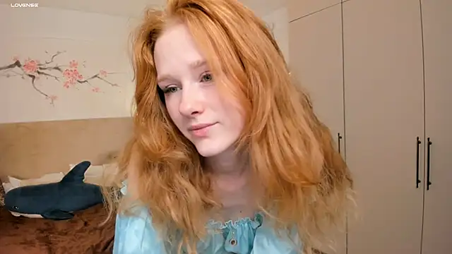 Snapshot of BreezeJam chatting on 06.06.26 BreezeJam online show from 06.06.26