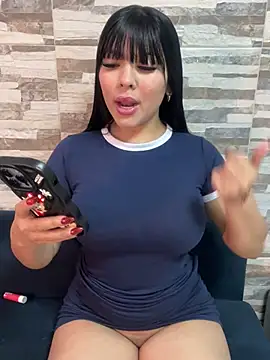 Snapshot of BrendaCrean chatting on 03.20.25 BrendaCrean online show from 03.20.25