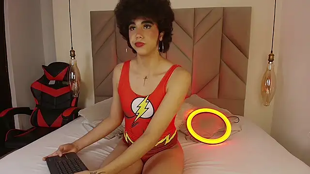 KheylerTomphson online show from 10.29.25