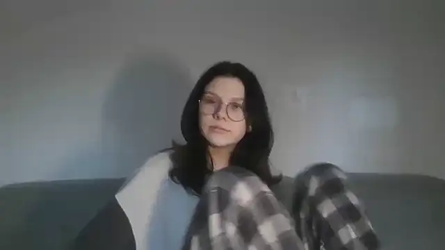 LaVostraDorothy online show from 10.21.25