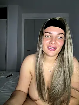 little lola x online show from 09.08.25