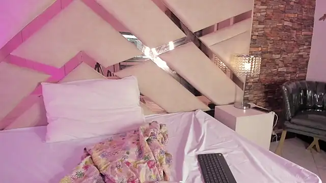 Valery Brand online show from 11.29.25