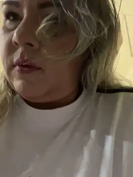 Lucy Milf 474 online show from 11.27.25