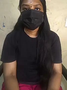 Snapshot of Tamil_Attitude_queen chatting on 01.12.26 Tamil Attitude queen online show from 01.12.26