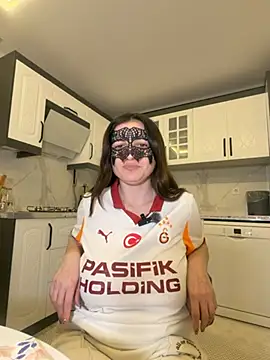 Snapshot of 0gece0 chatting on 04.22.26 0gece0 online show from 04.22.26