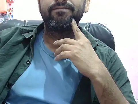 Snapshot of kumarseey00 chatting on 11.17.25 kumarseey00 online show from 11.17.25