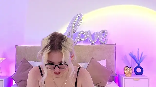 Jules night online show from 03.19.26