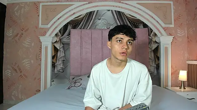 Dani rivass online show from 12.16.25