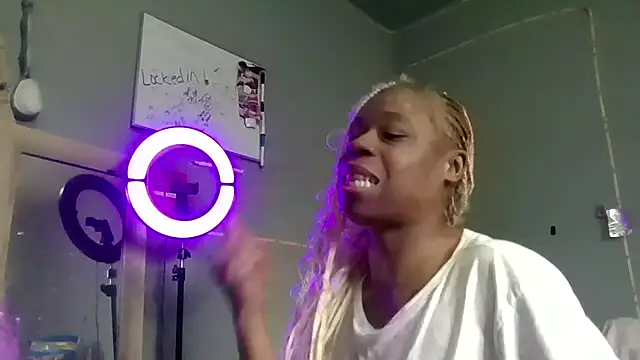 Tishrella6 online show from 02.26.26