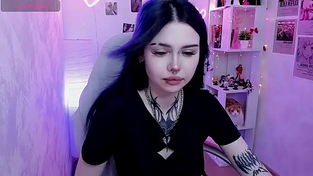 Snapshot of Morana_Batt chatting on 06.16.26 Morana Batt online show from 06.16.26