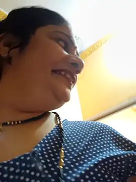 Snapshot of Rakhi99x chatting on 09.30.25 Rakhi99x online show from 09.30.25