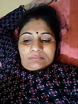 Snapshot of Rakhi99x chatting on 10.02.25 Rakhi99x online show from 10.02.25