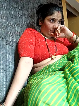 Snapshot of Rakhi99x chatting on 10.14.25 Rakhi99x online show from 10.14.25