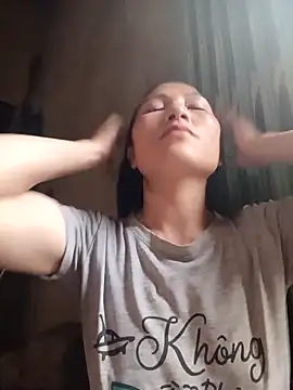 YAYAA-502 online show from 10.04.25