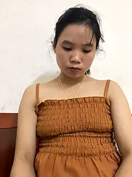 Ngoc-bbi online show from 10.12.25