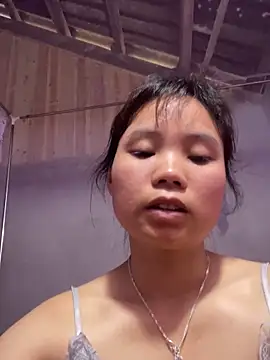 Snapshot of Ngoc-bbi chatting on 05.15.26 Ngoc-bbi online show from 05.15.26