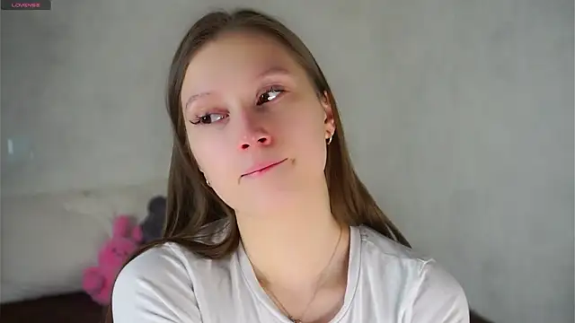 Snapshot of MelaniSeiver chatting on 02.04.26 MelaniSeiver online show from 02.04.26