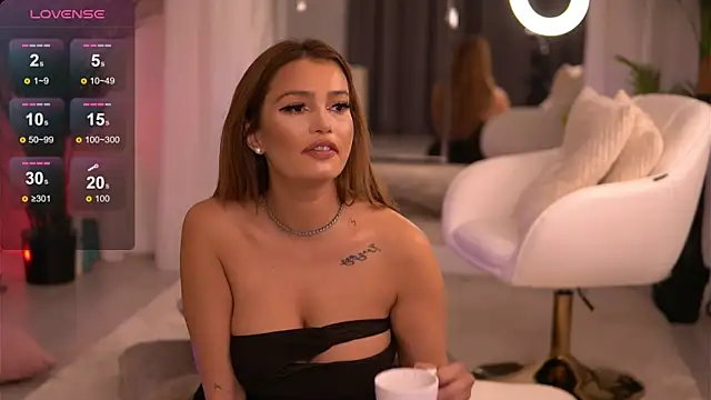 ZairaLure online show from 09.25.25