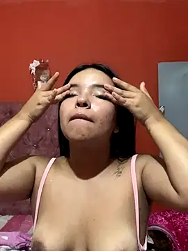 Snapshot of SweetSophie26 chatting on 01.08.26 SweetSophie26 online show from 01.08.26