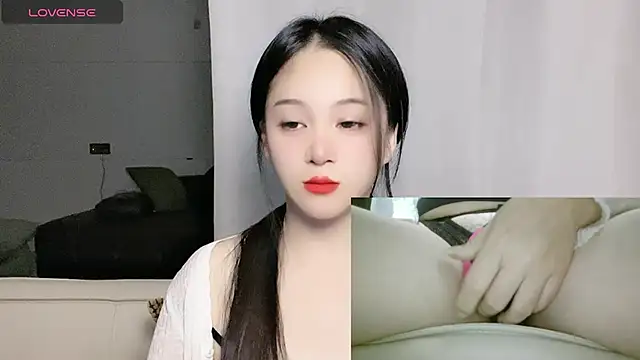 woaiqinqin online show from 09.16.25