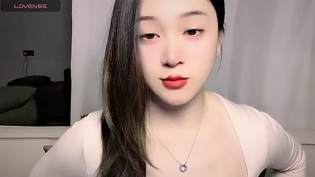 Snapshot of woaiqinqin chatting on 02.28.26 woaiqinqin online show from 02.28.26