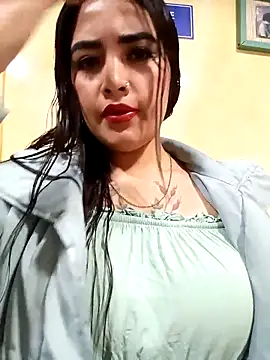 Snapshot of MAYE__13 chatting on 09.19.25 MAYE 13 online show from 09.19.25