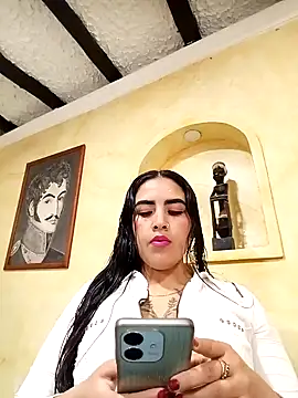 Snapshot of MAYE__13 chatting on 09.20.25 MAYE 13 online show from 09.20.25