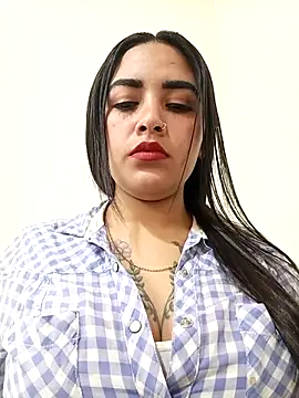 Snapshot of MAYE__13 chatting on 10.07.25 MAYE 13 online show from 10.07.25