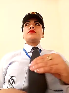 Snapshot of MAYE__13 chatting on 10.16.25 MAYE 13 online show from 10.16.25