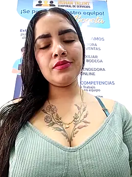 Snapshot of MAYE__13 chatting on 11.08.25 MAYE 13 online show from 11.08.25