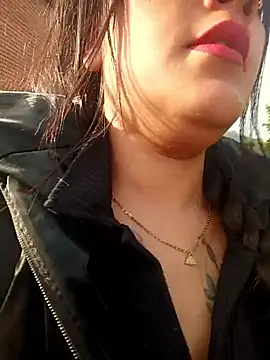 Snapshot of MAYE__13 chatting on 11.30.25 MAYE 13 online show from 11.30.25