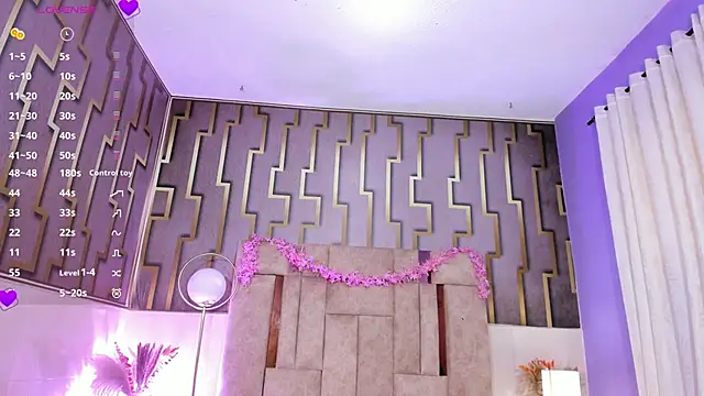 Snapshot of luna_maisonn chatting on 02.06.26 luna maisonn online show from 02.06.26