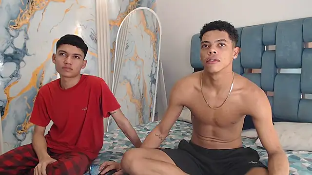 PRETTY FEM online show from 04.16.26