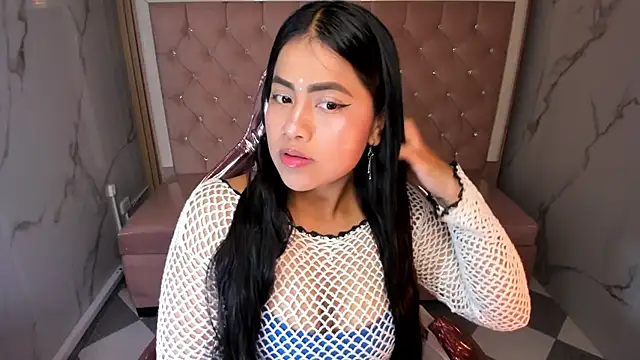 Snapshot of Victoria_b_ chatting on 10.15.25 Victoria b  online show from 10.15.25