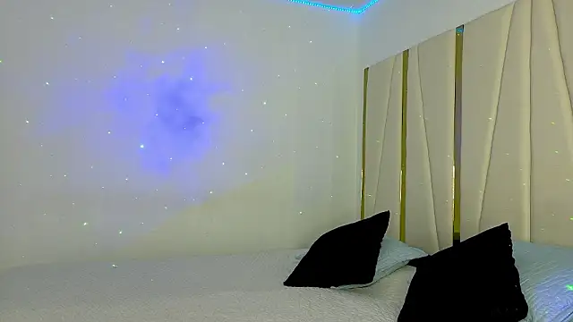 Sarahlove 90 online show from 02.11.26