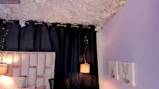 melody-rouss online show from 11.27.25