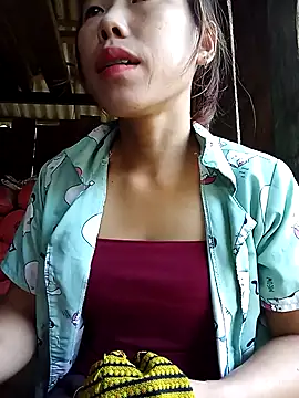 Ngocmi909 online show from 10.18.25