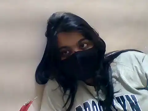 Snapshot of Vaani_Singha chatting on 05.07.26 Vaani Singha online show from 05.07.26