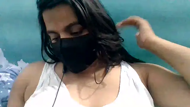 Snapshot of Vaani_Singha chatting on 06.11.26 Vaani Singha online show from 06.11.26