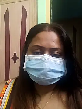 Snapshot of parvati91 chatting on 10.16.25 parvati91 online show from 10.16.25