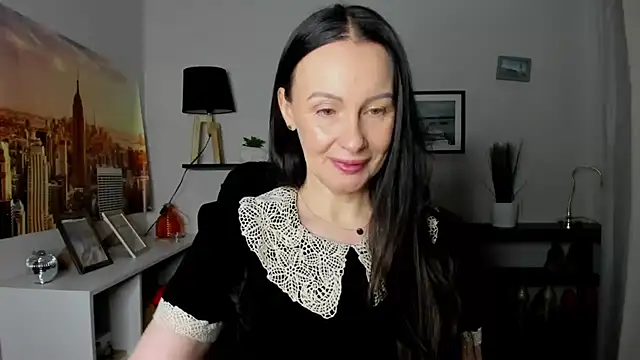 Snapshot of Velvet_Jasmine chatting on 02.05.26 Velvet Jasmine online show from 02.05.26