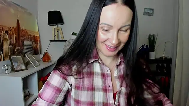 Snapshot of Velvet_Jasmine chatting on 02.24.26 Velvet Jasmine online show from 02.24.26