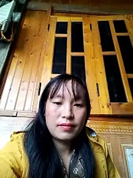 miss-su online show from 11.03.25