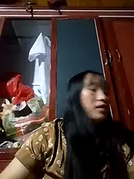 miss-su online show from 11.12.25