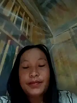 Snapshot of miss-su chatting on 05.19.26 miss-su online show from 05.19.26